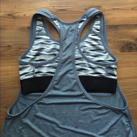 Nike Dri Fit S Inside Loose Printed Training Tank - Picture 3 of 8